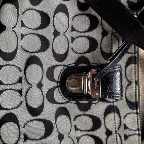 Coach turnlock shoulder bag - Picture 4 of 6